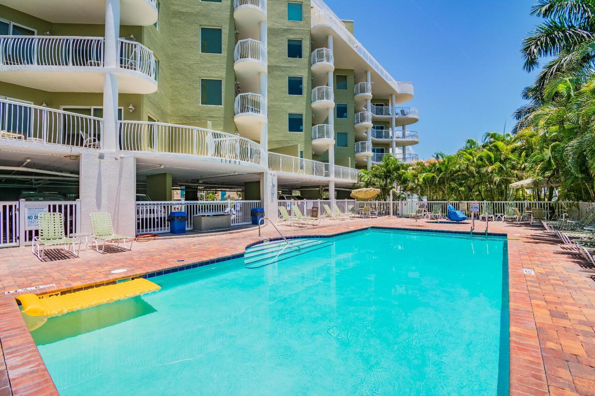 Crystal Palms 201 Villa St. Pete Beach Exterior photo